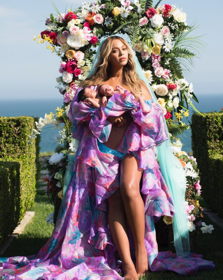 <p>Beyonce and Jay Z just officially confirmed the names of their one-month-old twins. Born on 14 June, the ultra-famous duo named their newborns Rumi and Sir, even going so far as to trademark the names already. <i>[Photo: Instagram/beyonce]</i> </p>