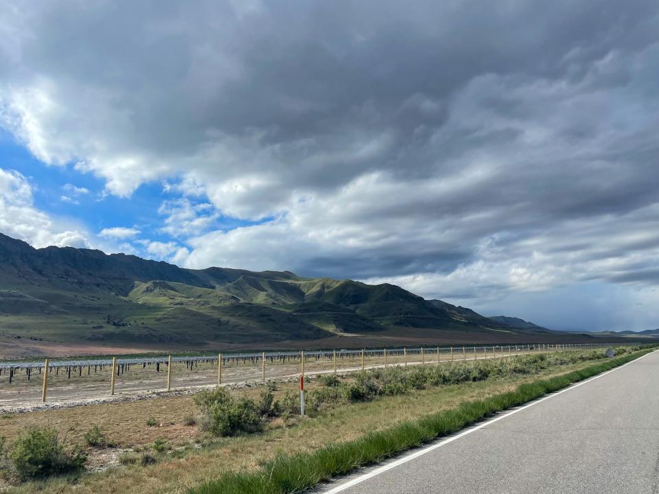 The view from the state highway heading to the ghost town of Iosepa.