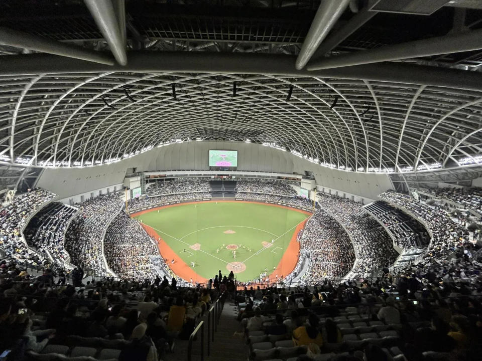 <strong>大巨蛋體育館內幸無遭波及。（示意圖／温振甫攝）</strong>