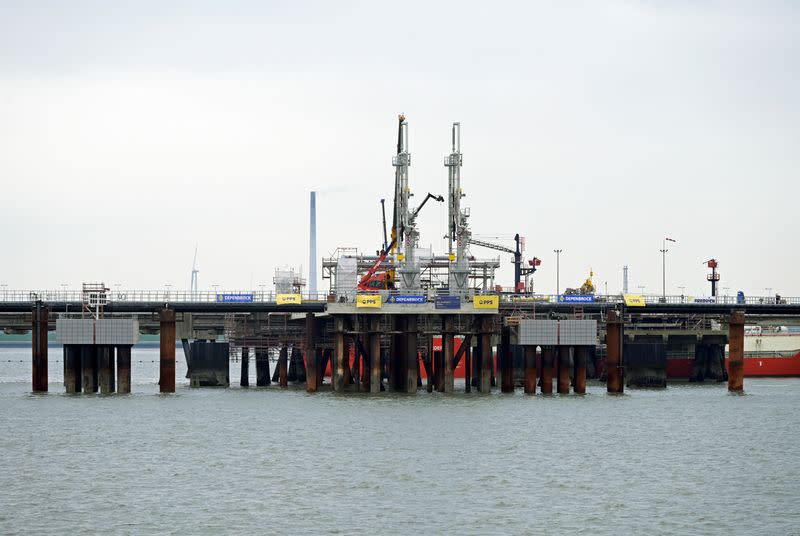 Floating LNG terminals in Wilhelmshaven