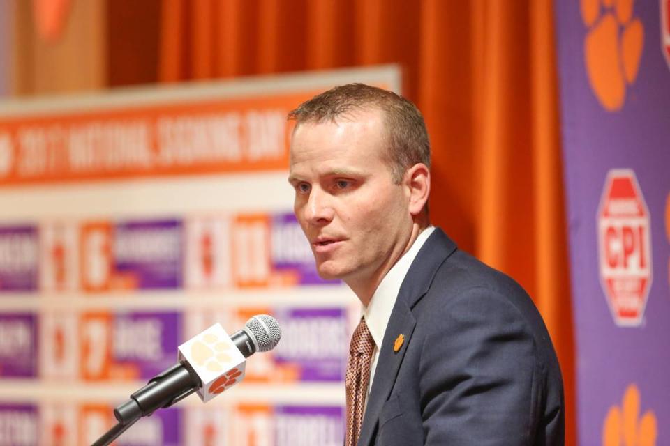 Clemson recruiting coordinator Brandon Streeter speaks on the recruiting class on National Signing Day2/1/17