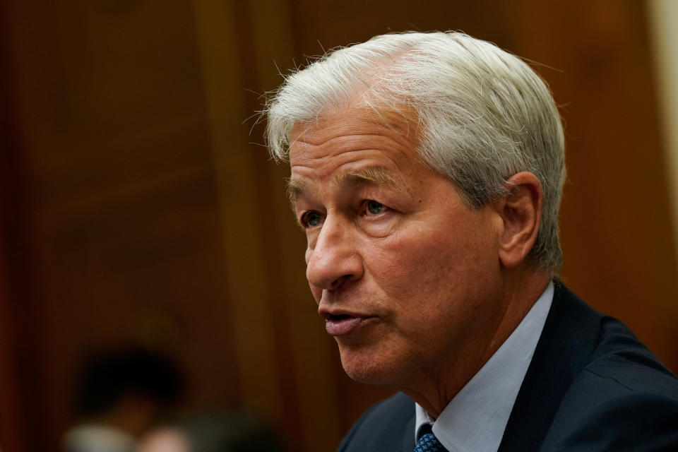 Jamie Dimon, president en CEO van JPMorgan Chase & Co, getuigt tijdens een hoorzitting van de Financial Services Committee van het Amerikaanse Huis van Afgevaardigden met de titel “Holding Big Banks Accountable: Oversight of America's Largest Consumer-Facing Banks” op Capitol Hill in Washington, VS, 21 september 2022 Reuters/Elizabeth Frantz