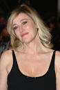 <p>En 2003, Valeria Bruni Tedeschi se décide pour la première fois à passer derrière la caméra. Elle réalise le long-métrage <em>Il est plus facile pour un chameau...</em> qui met en scène Chiara Mastroianni et Denis Podalydès. (Photo by Pascal Le Segretain/Getty Images)</p> 