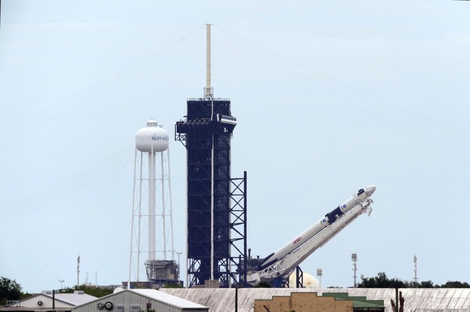 Falcon 9 prepared for takeoff at the Kennedy Space Center, Florida (AP Photo/David J. Phillip)