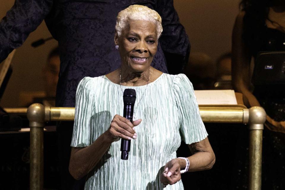 <p>Santiago Felipe/Getty</p> Dionne Warwick