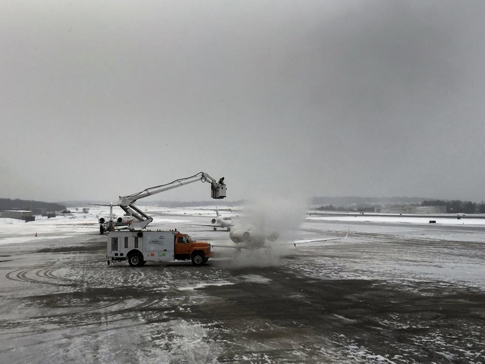 Aircraft de-ice.