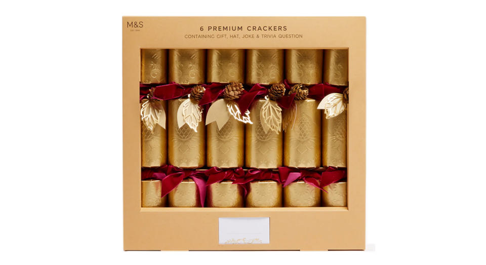 Luxury Connoisseur Christmas Crackers with Place Cards