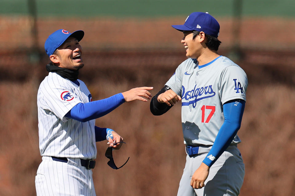 Shohei Ohtani, Yoshinobu Yamamoto, Shōta Imanaga en Seiya Suzuki zullen in de schijnwerpers staan ​​wanneer de Los Angeles Dodgers en Chicago Cubs in de Tokyo Dome spelen om het MLB-seizoen 2025 te openen (Foto door Michael Reaves/Getty Images)