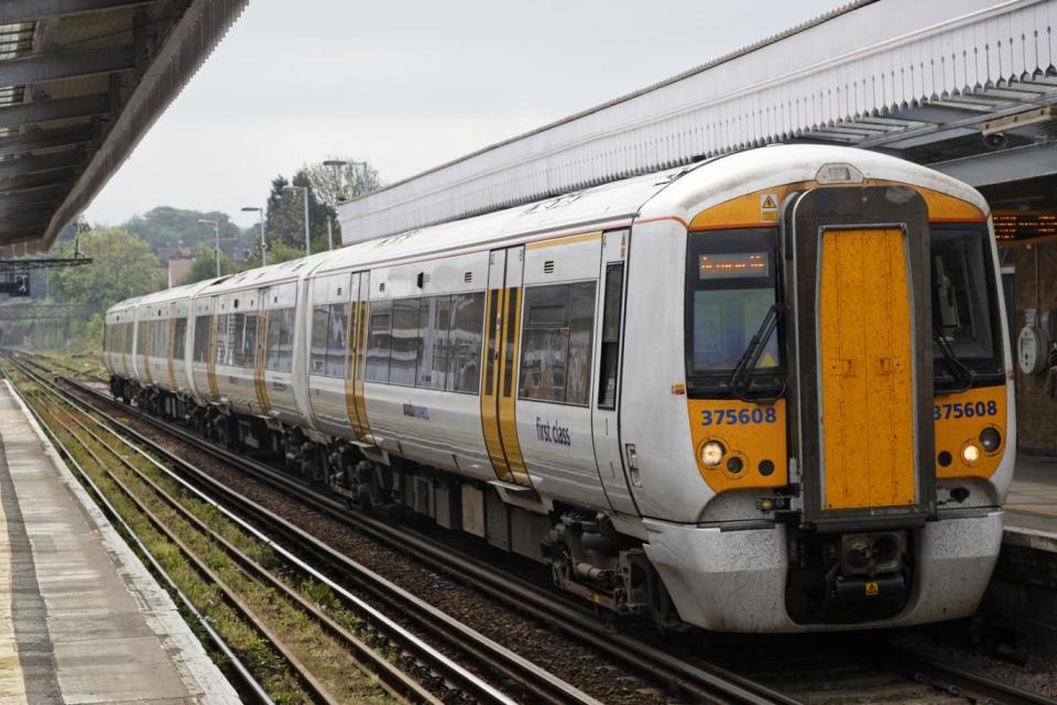 The baby was born on a Southeastern train (Rex)