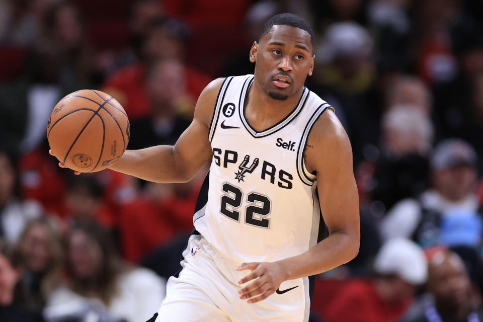 Malaki Branham #22 of the San Antonio Spurs is gaining fantasy value