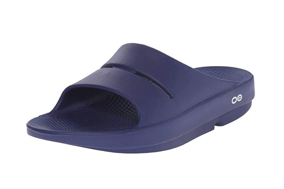 Orthotic sandals