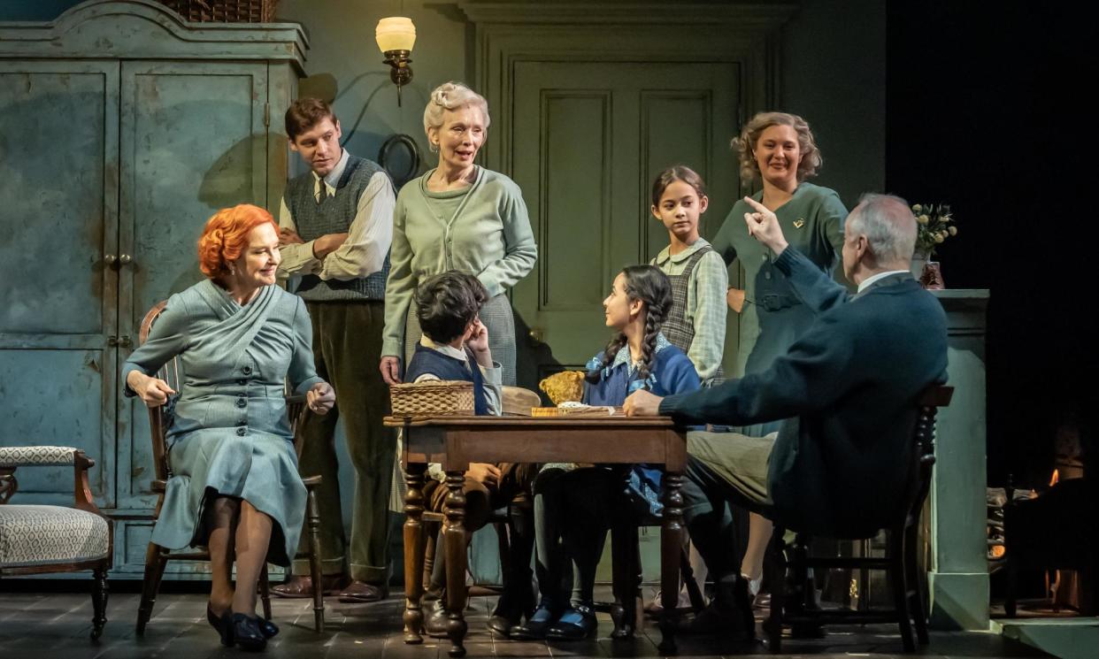 <span>Tearing at the edges … (from left) Kate Fahy (Belle), Billy Howle (Nicholas), Lindsay Duncan (Dora), Ariella Elkins-Green (Flouncy), Isla Ithier (Scrap) and Amy Morgan (Margery) in Dear Octopus at the National Theatre.</span><span>Photograph: Marc Brenner</span>