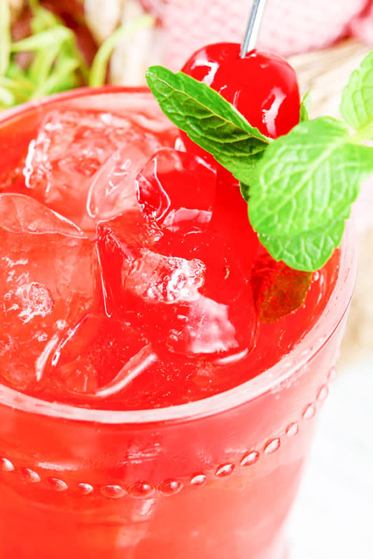 <p>Home Cooking Memories</p><p>This cherry Shirley Temple mocktail is an easy and refreshing non-alcoholic mixed drink perfect for holidays and parties!</p><p><strong>Get the recipe: </strong><strong><a href="https://homecookingmemories.com/cherry-shirley-temple-mocktail-recipe/" rel="nofollow noopener" target="_blank" data-ylk="slk:Cherry Shirley Temple Mocktail;elm:context_link;itc:0;sec:content-canvas" class="link rapid-noclick-resp">Cherry Shirley Temple Mocktail</a></strong></p>