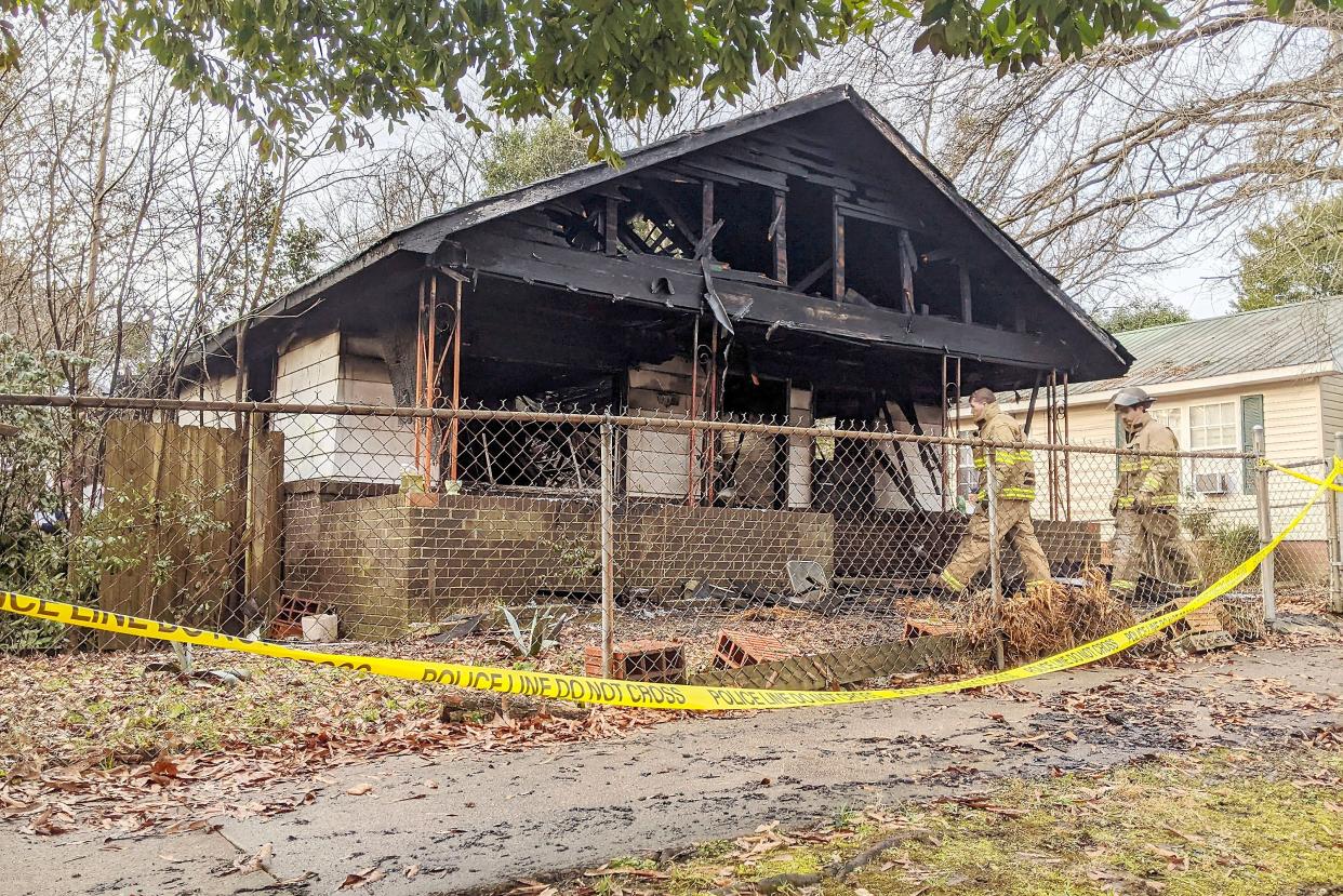 Two people died Friday in an early-morning house fire on Hill Avenue in Gadsden.