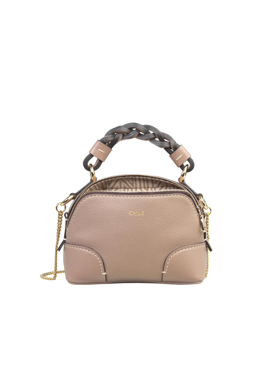 Chloé présente son nouveau sac Daria en version mini