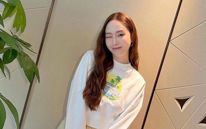 韓星Jessica今由經紀公司證實，將參加陸綜《乘風破浪的姐姐3》。（翻攝Jessica微博）