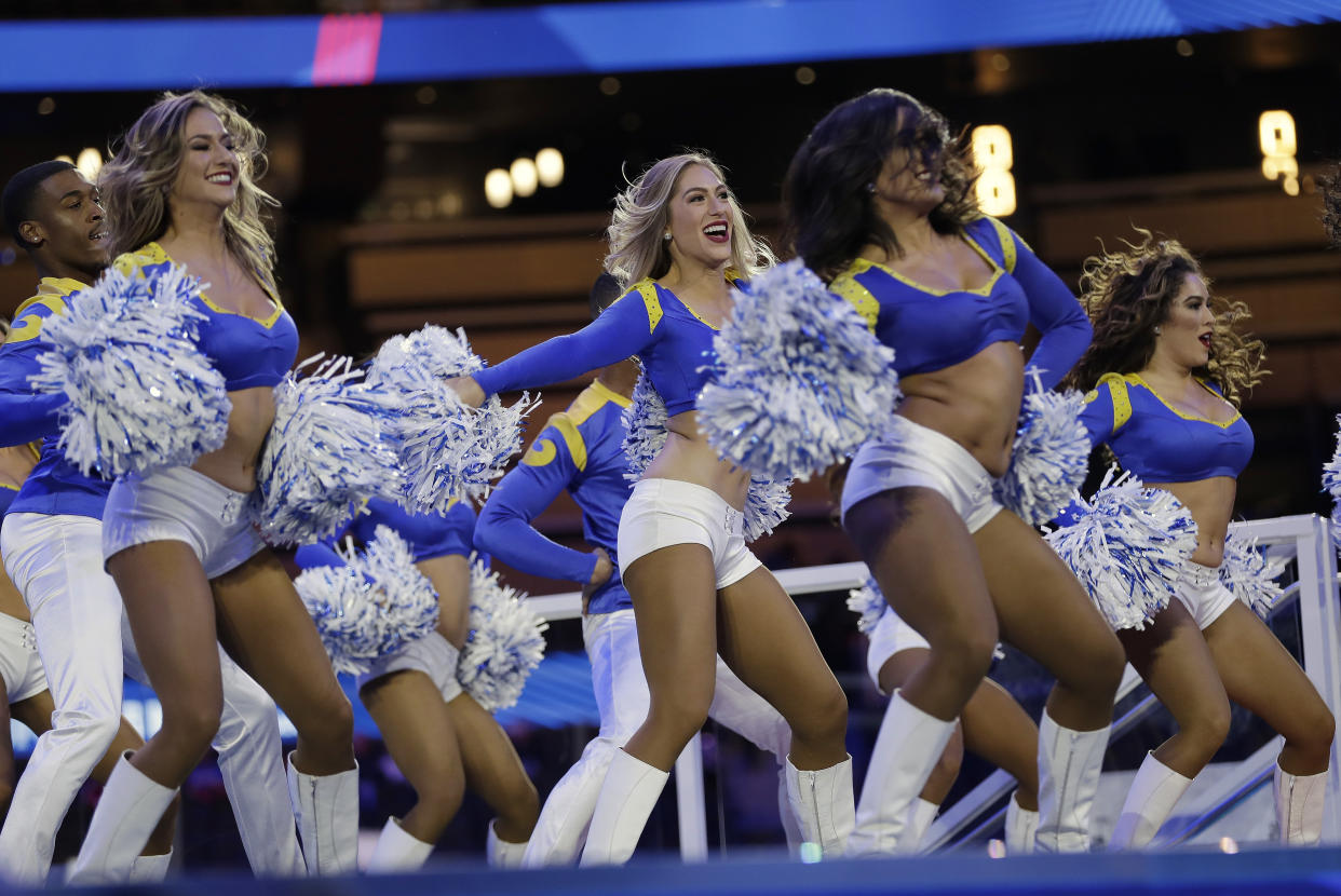 Die NFL ist ein Milliardengeschäft – doch profitieren auch die Cheerleader davon? (Bild: AP Photo/David J. Phillip)