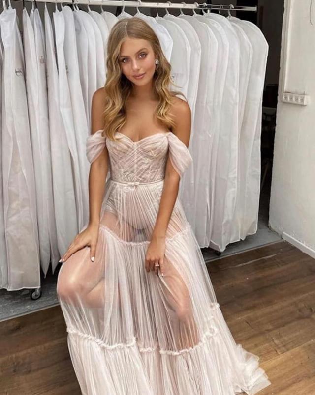 New trend sees brides-to-be donning sexy and see-through wedding