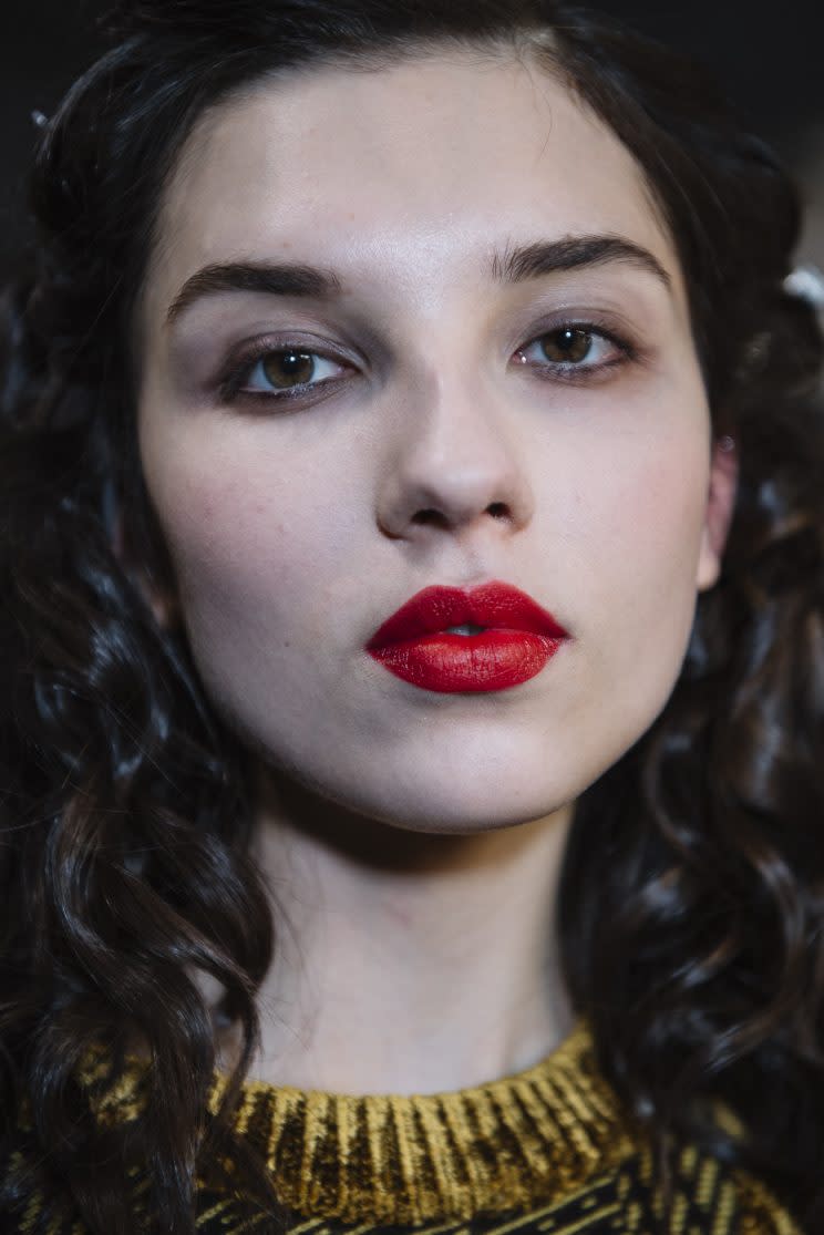 Glamorous bright red lips and and softly swept smoky eyes captivated backstage at Zero + Maria Cornejo Fall/Winter 2017. (Photo: courtesy of Shiseido)