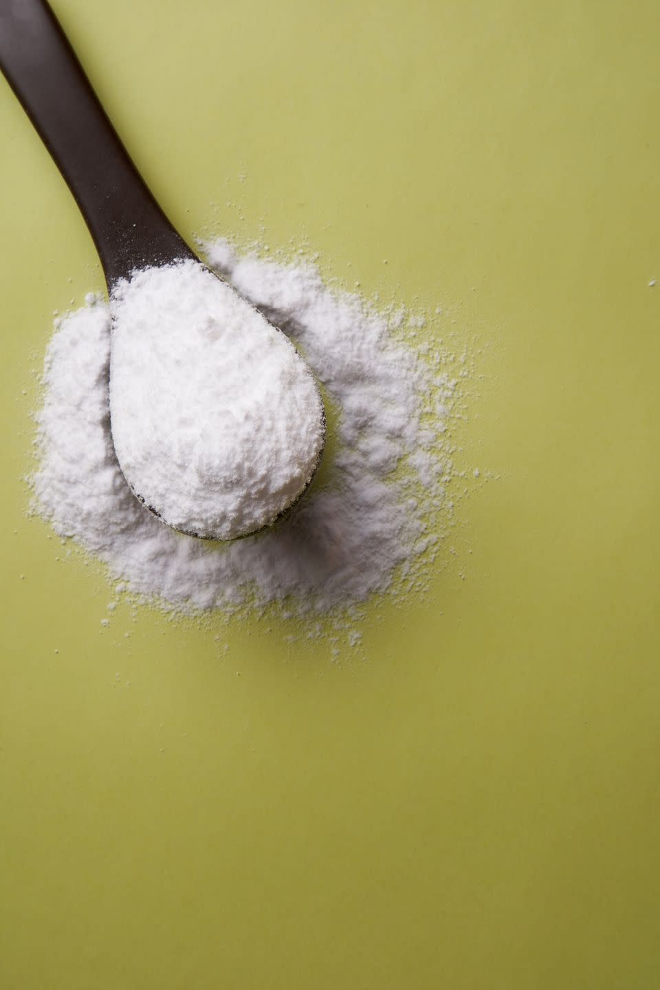 24) Self-raising flour substitute: plain flour and baking powder