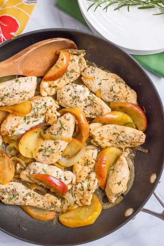 <p>Family Food on the Table</p><p>One-skillet sautéed chicken and apples with rosemary is an easy weeknight dinner with big flavor, perfect for celebrating fall! </p><p><strong>Get the recipe: <em><a href="https://www.familyfoodonthetable.com/sauteed-chicken-apples-rosemary/" rel="nofollow noopener" target="_blank" data-ylk="slk:Sautéed Chicken and Apples with Rosemary;elm:context_link;itc:0;sec:content-canvas" class="link ">Sautéed Chicken and Apples with Rosemary</a></em></strong></p>