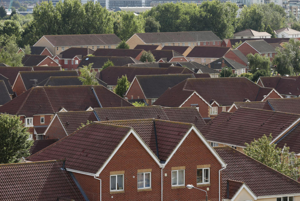 energy bills  EMBARGOED TO 0001 WEDNESDAY OCTOBER 12 File photo dated 19/08/14 of a view of houses in Thamesmead, south east London, as homeowner anxiety about house values has cancelled out any reassurance from the Government's freeze on energy bills to drag down consumer confidence for another month, a survey suggests.