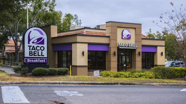View of Taco Bell