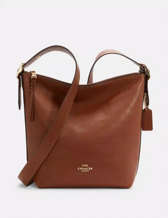 Bolso Val (Imagen de Coach Outlet).