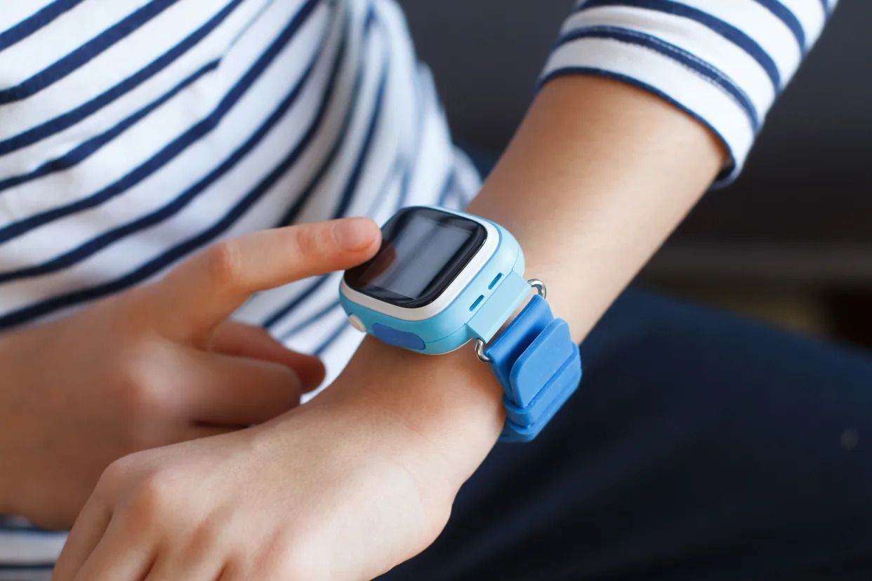 pierwszy smartwatch dla dziecka obsługa