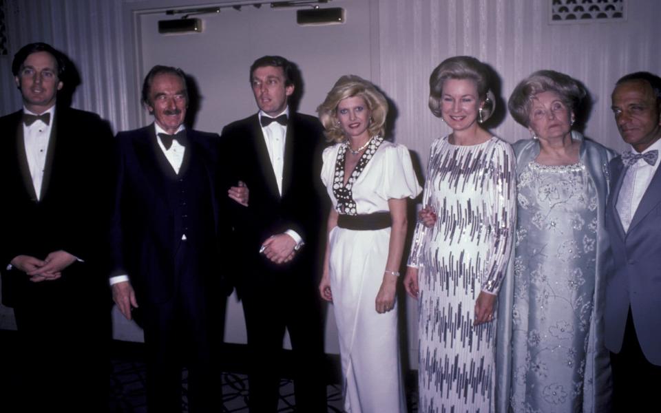 (L-R) Robert Trump, Fred Trump, Donald Trump, Ivana Trump, Elizabeth Trump, Mary Anne Trump and Roy Cohn attend 38th Annual Horatio Alger Awards Dinner on May 10, 1985 at the Waldorf Hotel in New York City - Getty