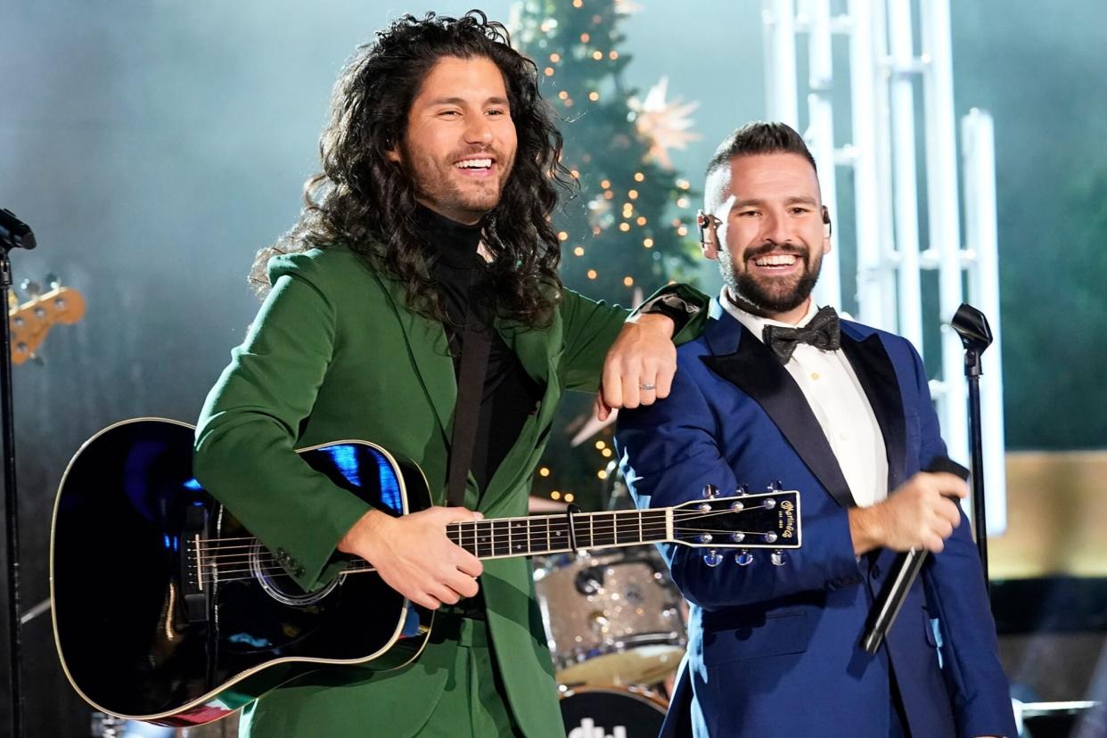 CHRISTMAS IN ROCKEFELLER CENTER -- 2022 -- Pictured: (l-r) Dan Smyers and Shay Mooney of Dan + Shay -- (Photo by: Ralph Bavaro/NBC via Getty Images)