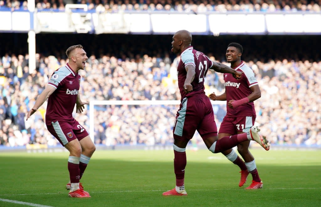 Angelo Ogbonna (centre) netted West Ham’s winner (Peter Byrne/PA) (PA Wire)