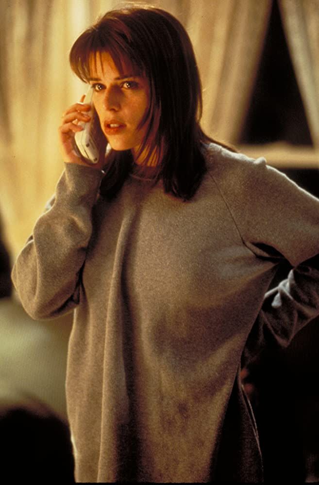 2) Neve Campbell