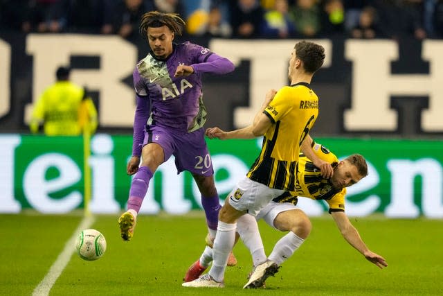 Dele Alli, left, challenges for the ball with Vitesse’s Jacob Rasmussen