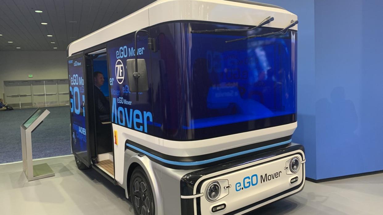 Der vollelektrische Kleinbus e.GO Mover wurde von dem Technologiekonzern ZF Friedrichshafen und dem Aachener Start-ups e.GO Mobile entwickelt. Zu sehen ist er derzeit auf der CES. Foto: Christoph Dernbach