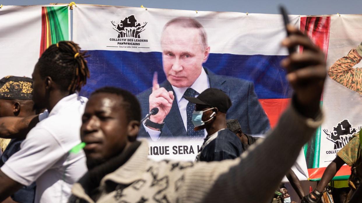  Vladimir Putin banner in Burkina Faso. 
