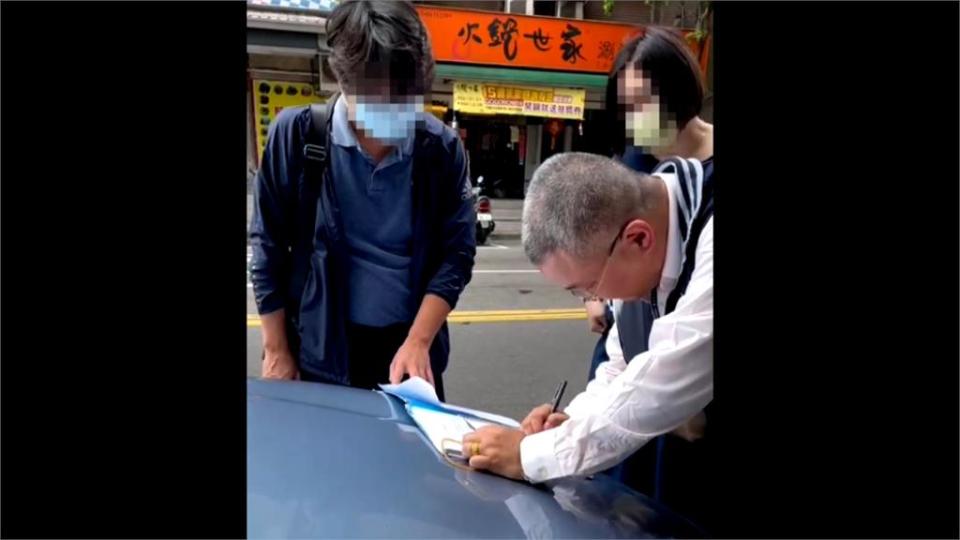 不見棺材不掉淚？ 雙B車被查封 秒繳80萬欠稅