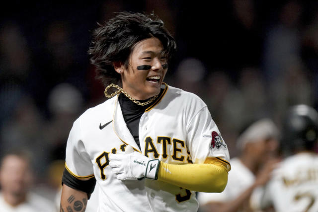 Ji Man Choi of the Pittsburgh Pirates celebrates a home run