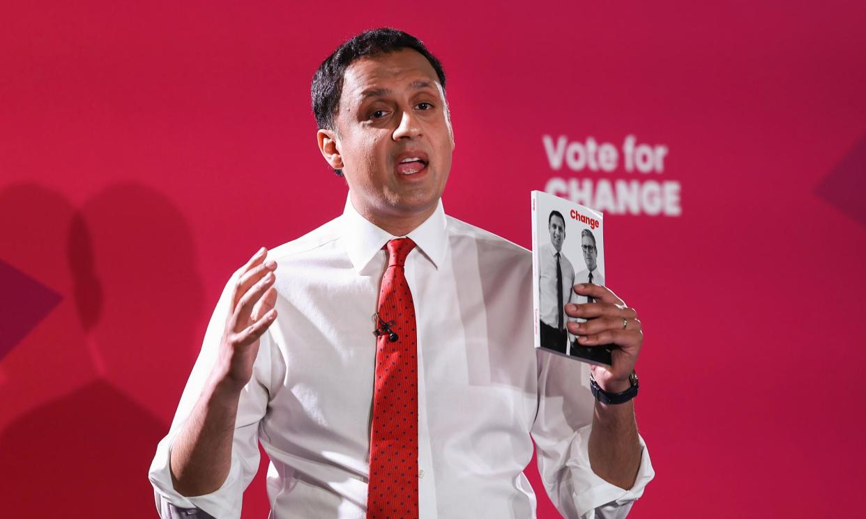 <span>Sarwar said change was a ‘two stage process’ for Scotland after 14 years of the Conservatives in Westminster and 17 years of the SNP in Holyrood.</span><span>Photograph: Jeff J Mitchell/Getty Images</span>