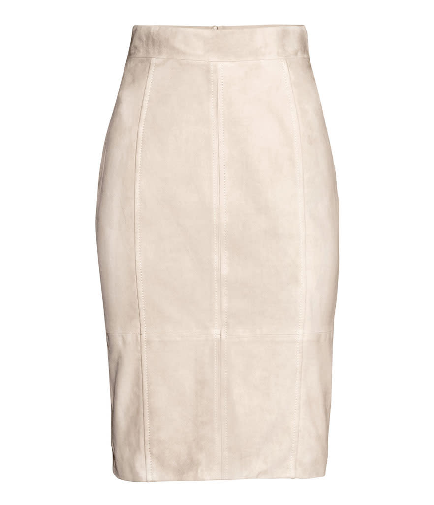 <p>H&M Suede Pencil Skirt in Light Beige, $129, <a rel="nofollow noopener" href="http://www.hm.com/us/product/88782?article=88782-A&cm_mmc=pla-_-us-_-ladies_modern_classics_skirts-_-88782&cm_mmc=adwords-_-us-_-brand-_-&gclid=CjwKEAjwlPOsBRCWq5_e973PzTgSJACMiEp2xbZYrkXLpg5cPbe1_X0Yf0QuYTKG0mBLsG2XX0H2oxoCmBDw_wcB" target="_blank" data-ylk="slk:hm.com;elm:context_link;itc:0;sec:content-canvas" class="link ">hm.com</a></p>