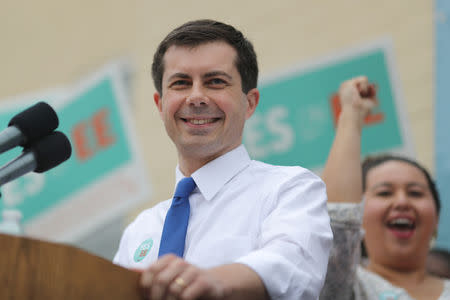 U.S. Democratic presidential candidate Mayor Pete Buttigieg campaigns in Los Angeles, California, U.S., May 9, 2019. REUTERS/Lucy Nicholson/Files