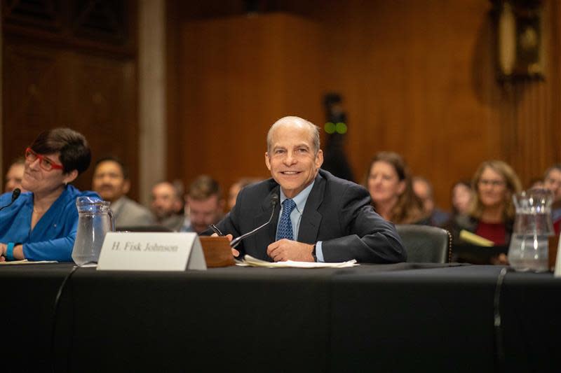 Fisk Johnson, CEO of SC Johnson, testifies at U.S. Senate Committee on Environment and Public Works on Wednesday about the importance of EPR regulation.