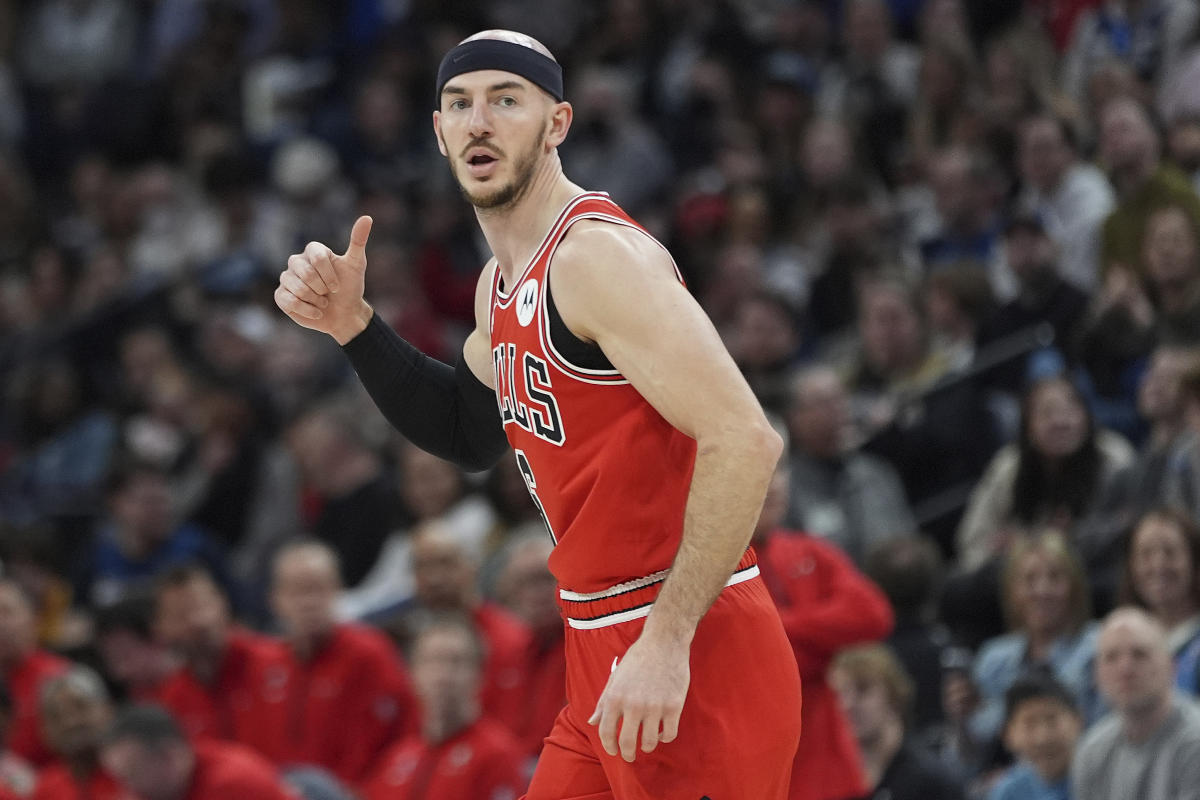 DeRozan, Caruso light it up as Bulls knock off Timberwolves 109-101