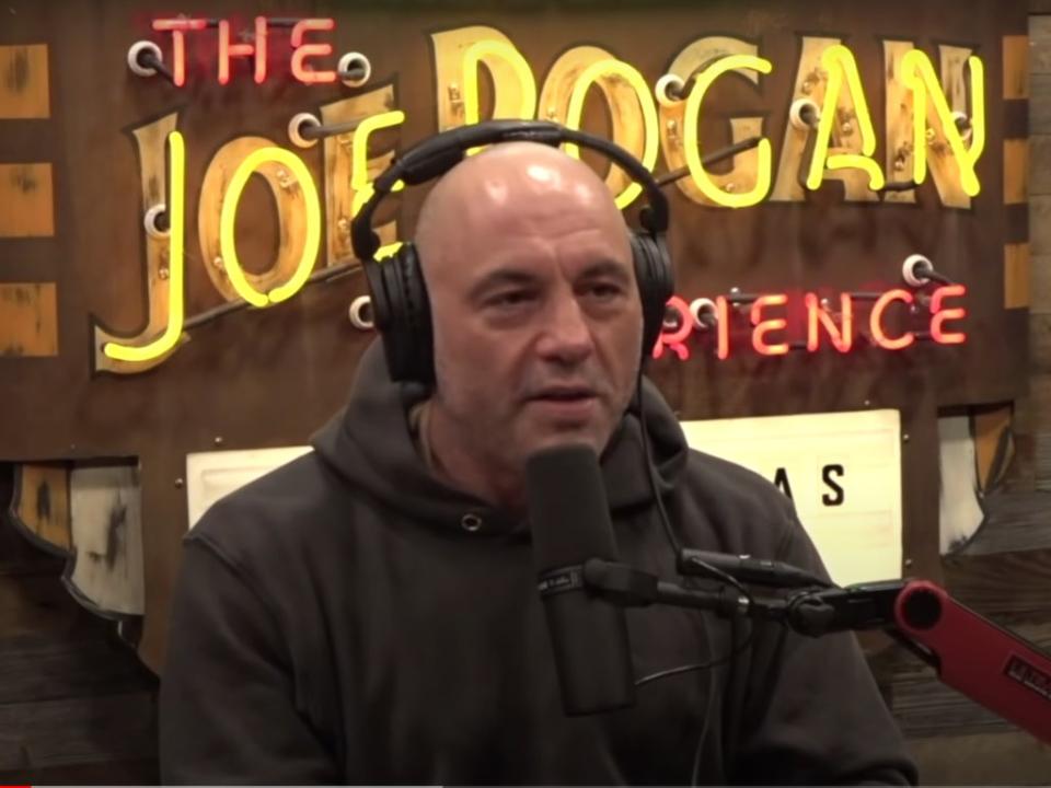 Singer Neil Young has boycotted Spotify over its association with Rogan (Joe Rogan/Youtube)