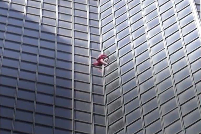 Alain Robert, el Spiderman francés