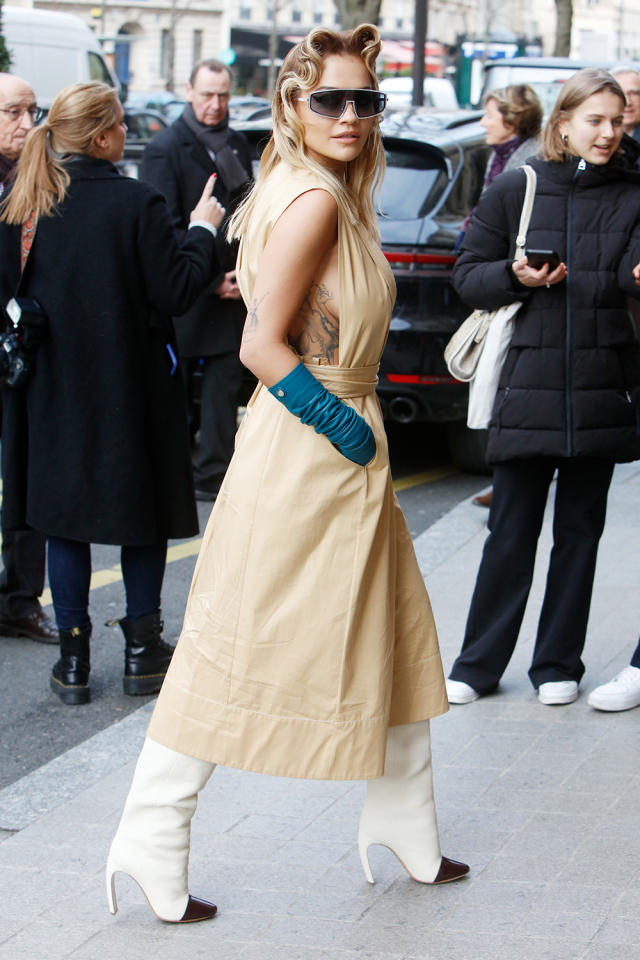 Kaitlyn Dever Louis Vuitton Fashion Show in Paris March 3, 2020