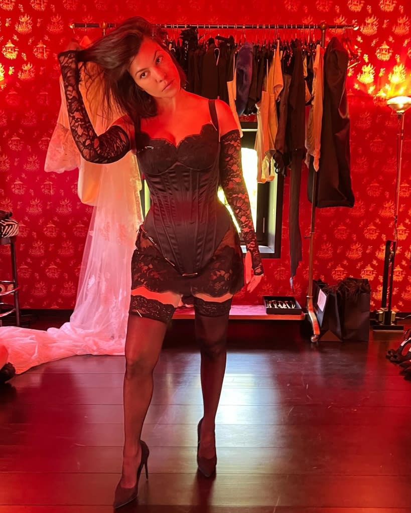 Kourtney Kardashian Shares Never Before Seen Pics of Black Reception Dress