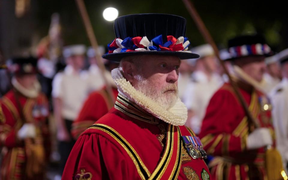 Los Yeomen de la Guardia - AP Photo/Markus Schreiber