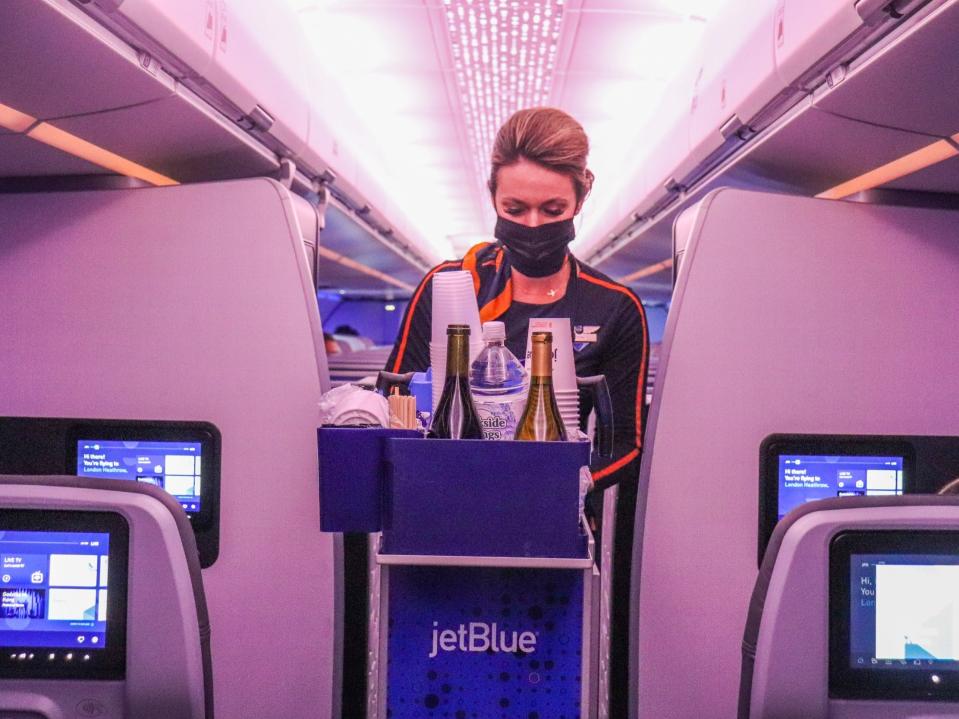 Flying JetBlue Airways from New York to London - JetBlue Airways London Inaugural Flight