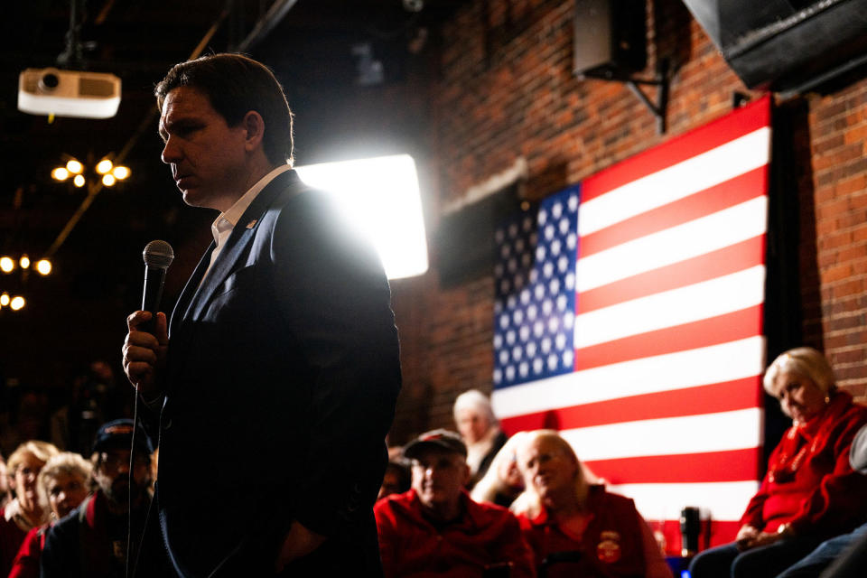Florida Governor Ron DeSantis Campaigns For President In New Hampshire (Brandon Bell / Getty Images)